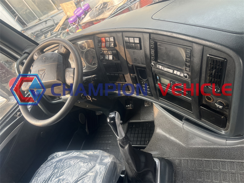 0ed090a588fb848aa26107ea20d5c81