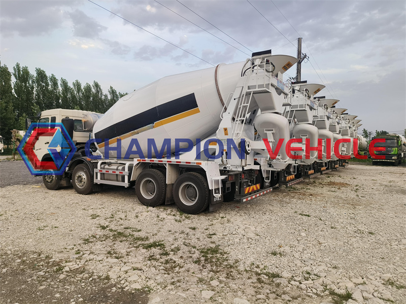 HOWO Used 8x4 Mixer Truck