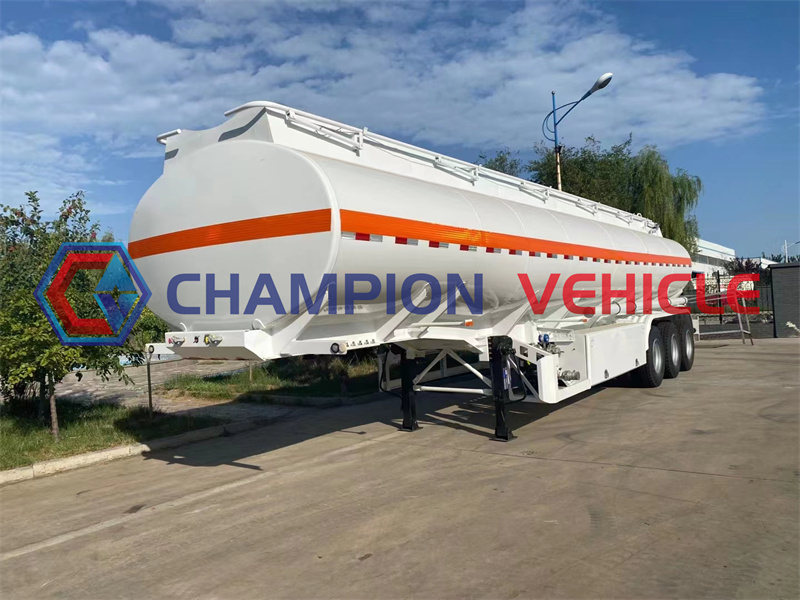 3轴油罐半挂 (4)