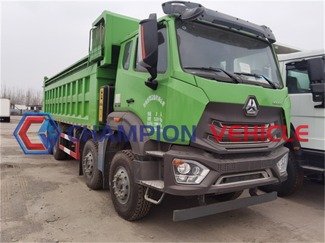 HOWO E7 8x4 Dump Truck