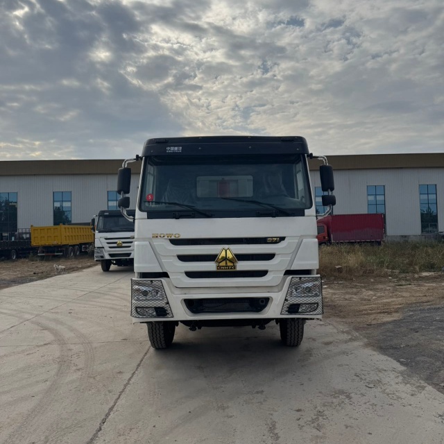 Used HOWO 8x4 Dump Truck 