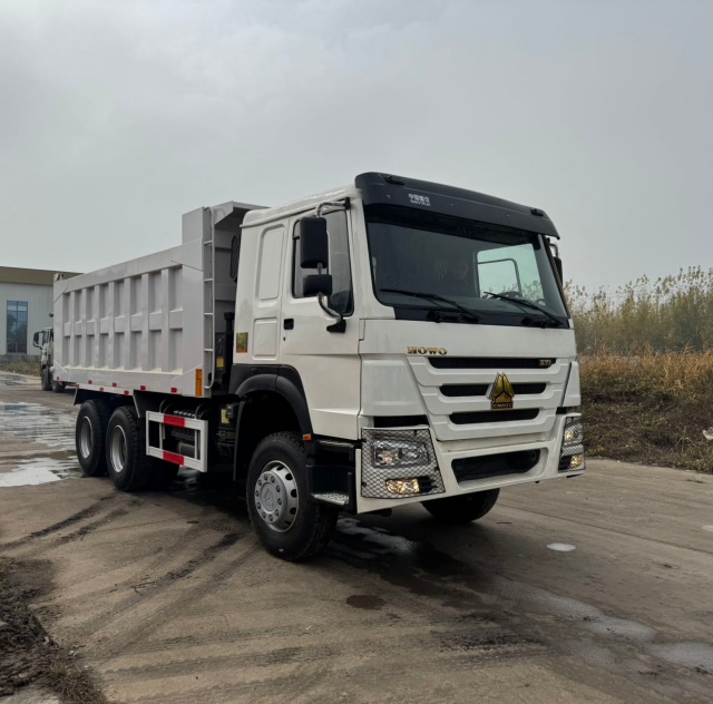 African Market Sinotruk Used Trucks/Used Dump Truck 371HP 375HP, HOWO 6X4/8X4 Truck 12 Wheels Used HOWO Truck Tipper Truck